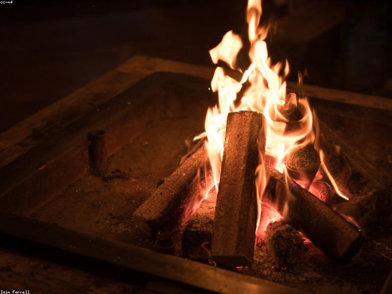 Outdoor Fire Pit Set